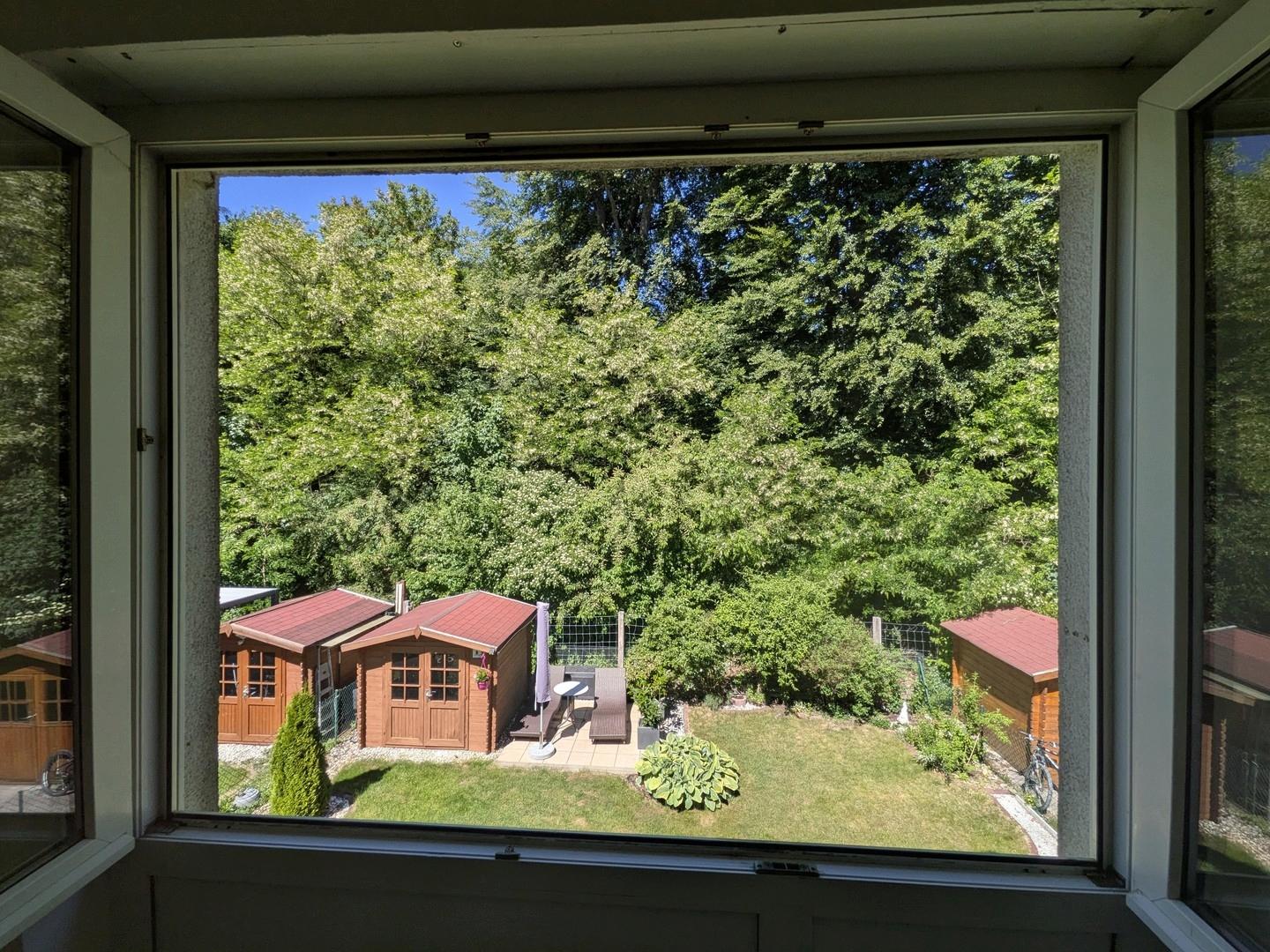 Schlafzimmer. - Waldblick.