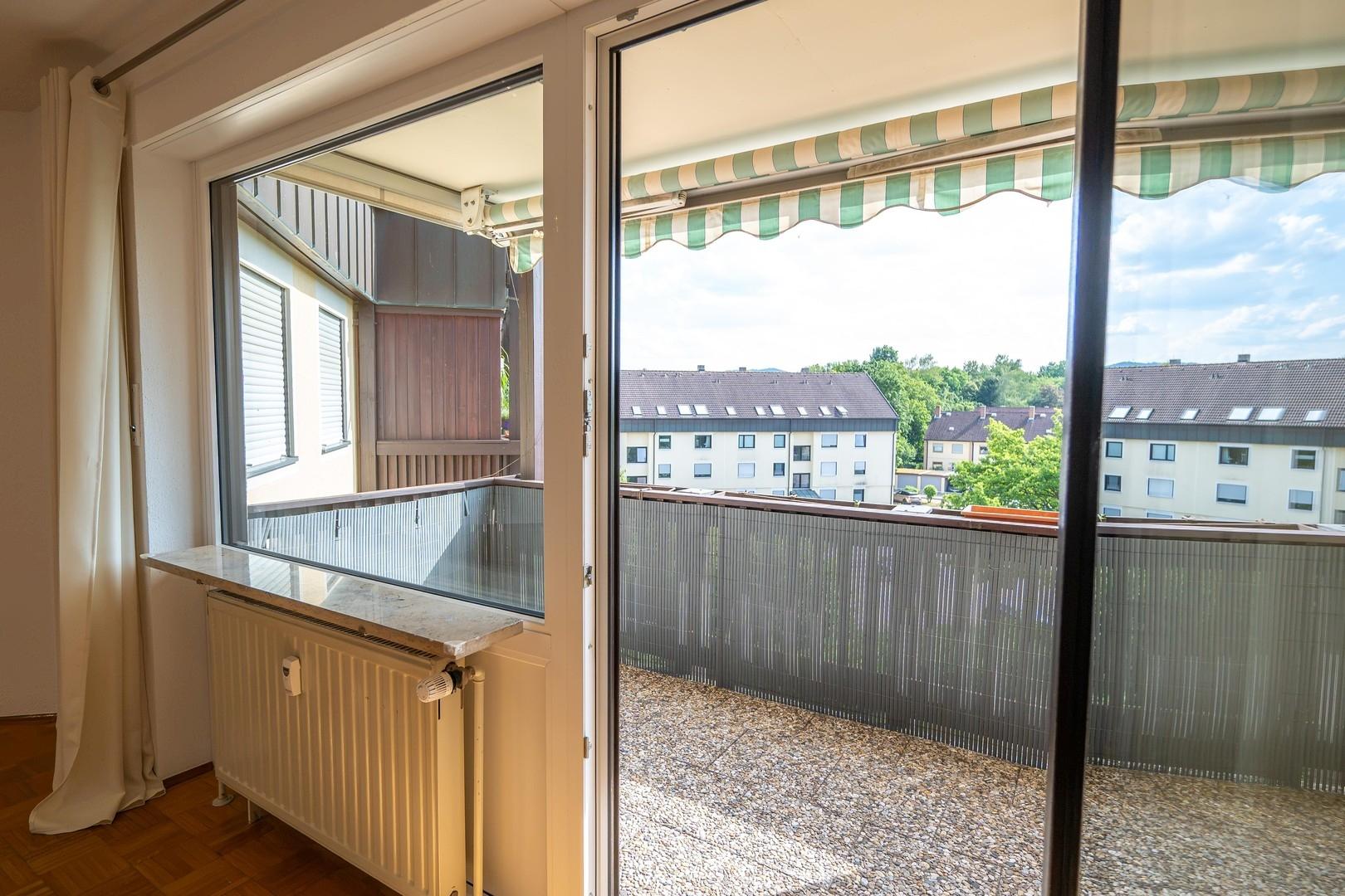 Balkon Wohnzimmer Grünanlage