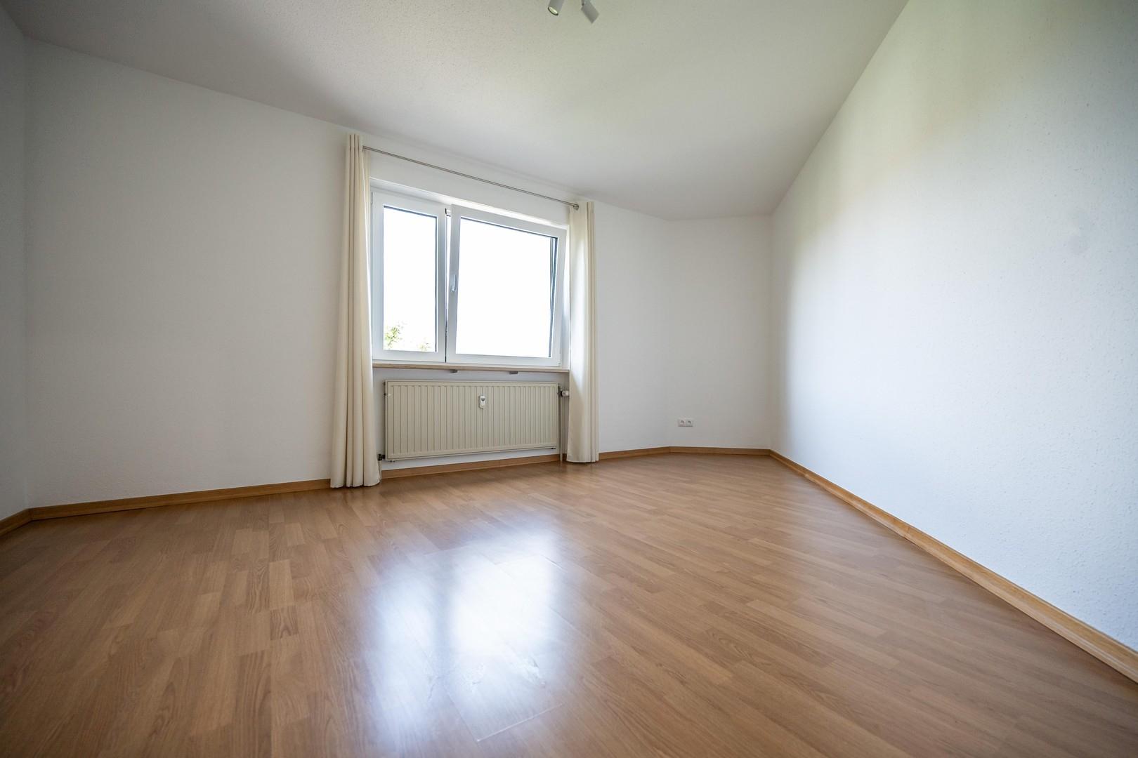 Büro Kinderzimmer Foto 2