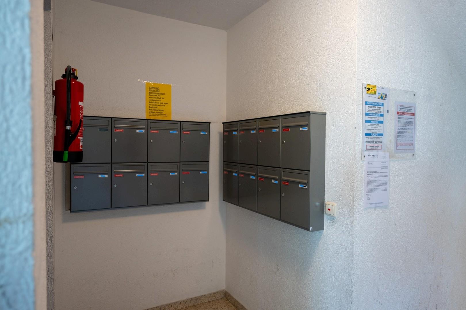 Briefkastenanlage neu