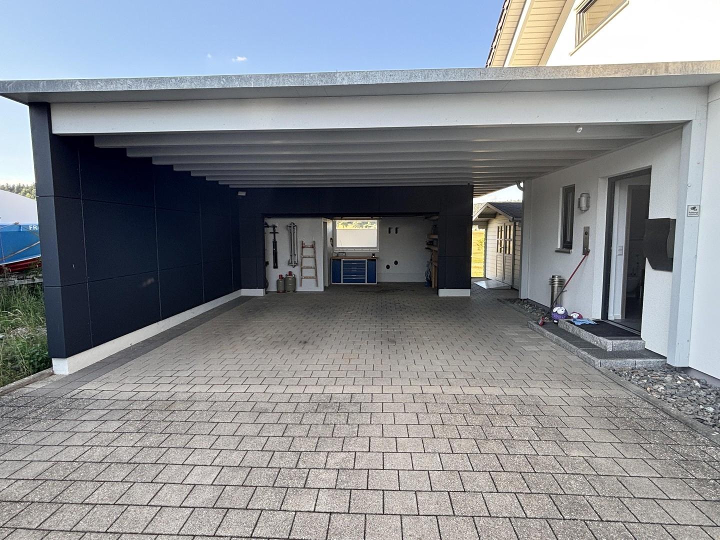 Garage + Carport