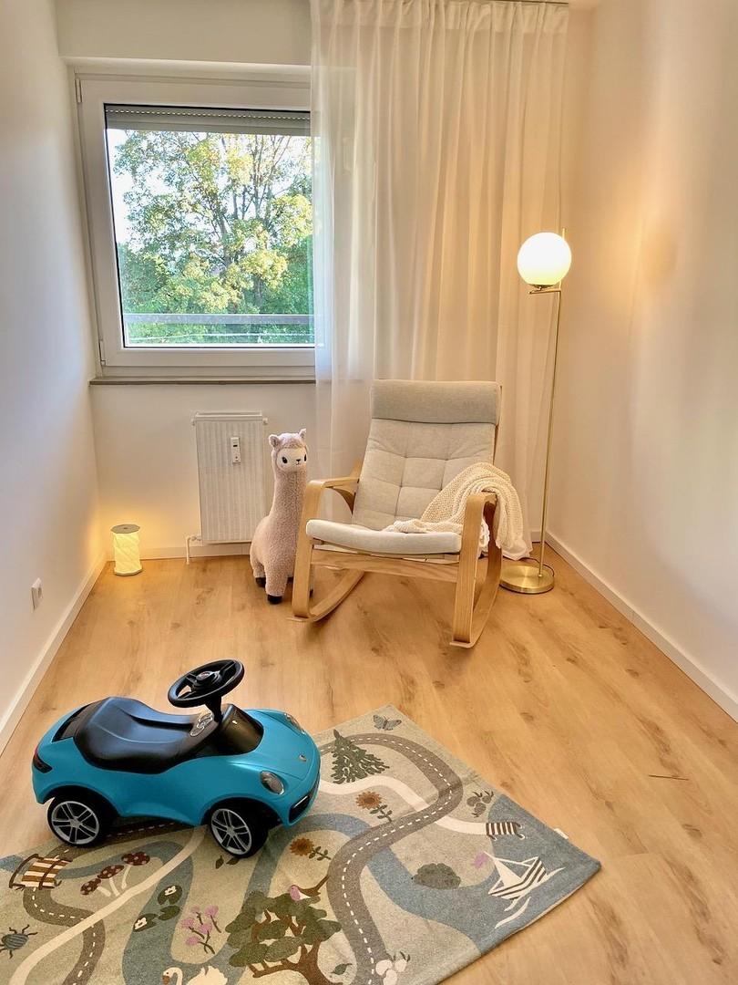 Büro / Kinderzimmer