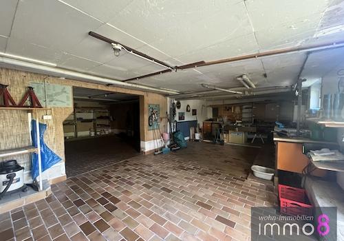 Garage und Werkstatt
