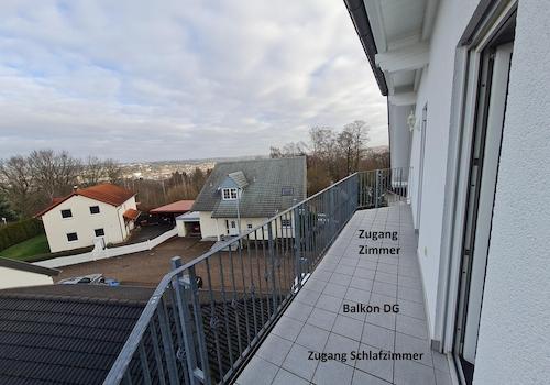 Balkon OG