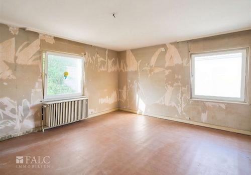 Zimmer 1.OG - (KI generiert)