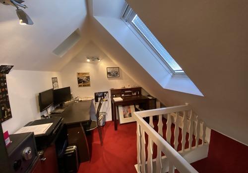 Empore Homeoffice