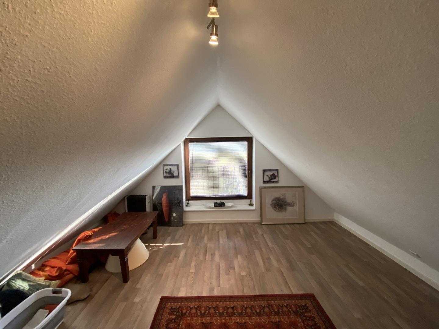 Studio im Spitzboden