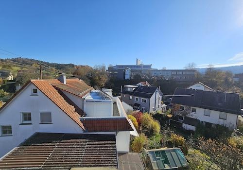Blick Zimmer DG > Schulzentrum