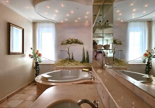 Badezimmer mit Whirlpool