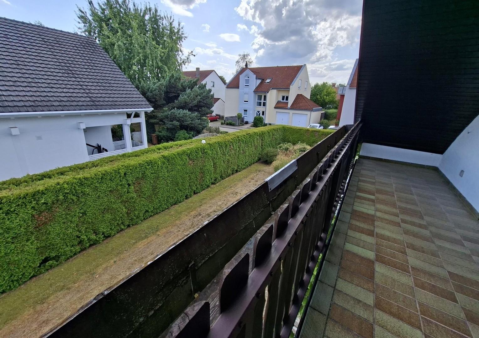 Balkon OG