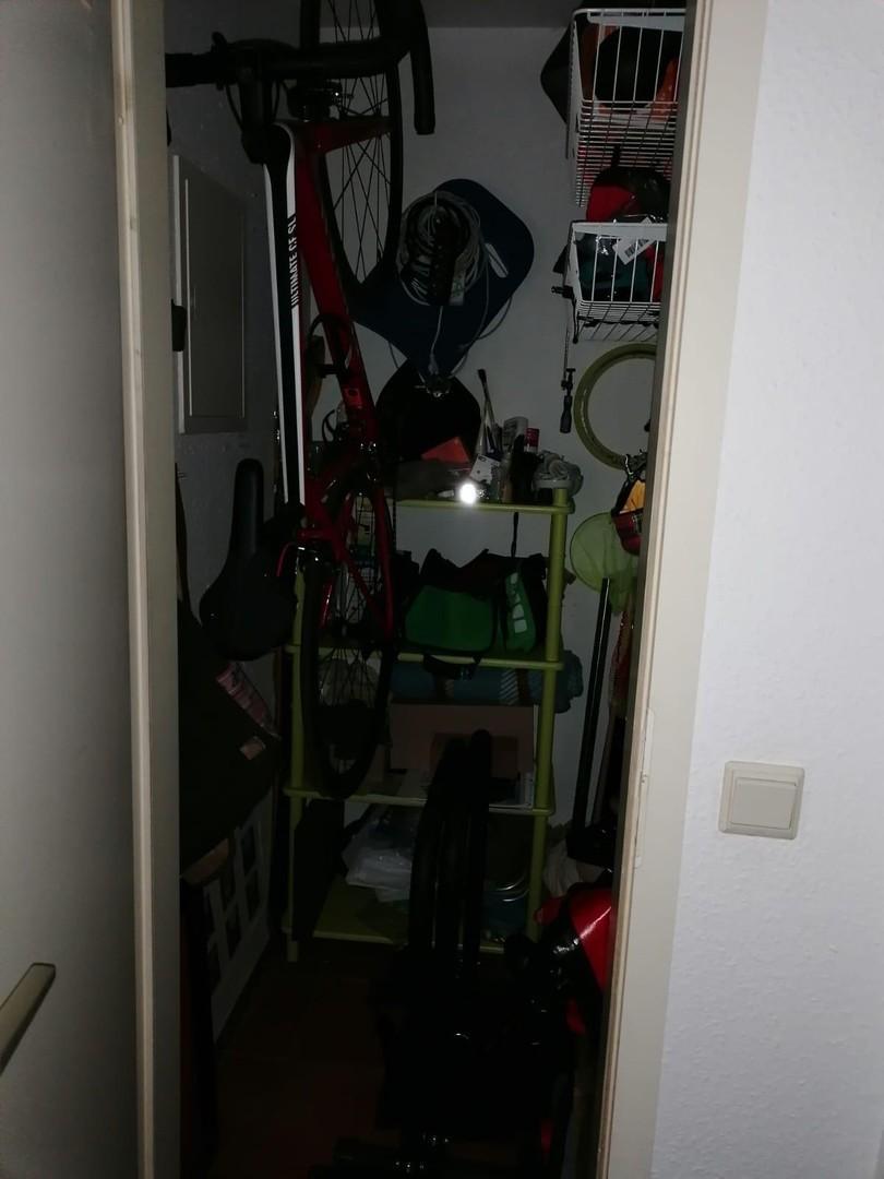 Abstellraum 1