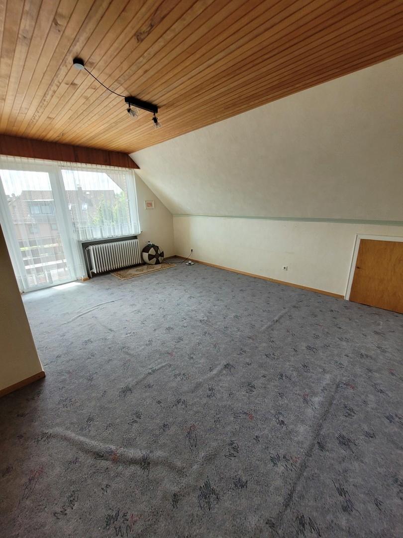 Schlafzimmer mit Balkon