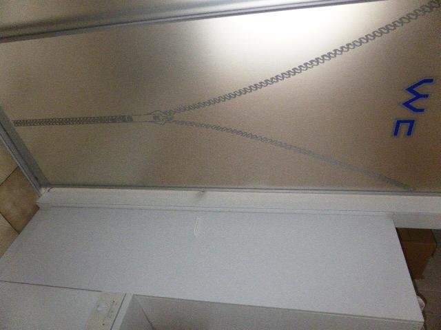Schiebetüre zum Badezimmer