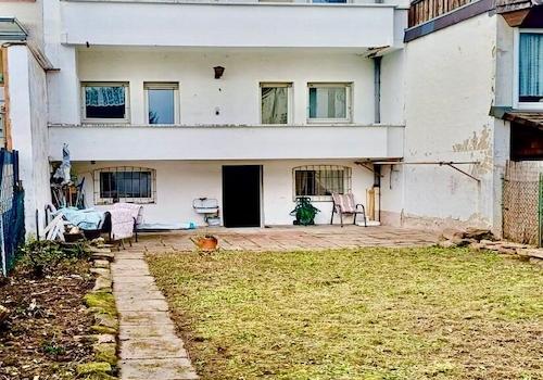 Rückseite/Terrasse