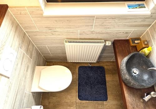 2 x Gäste WC