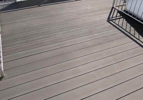 Viel Platz auf Dachterrasse