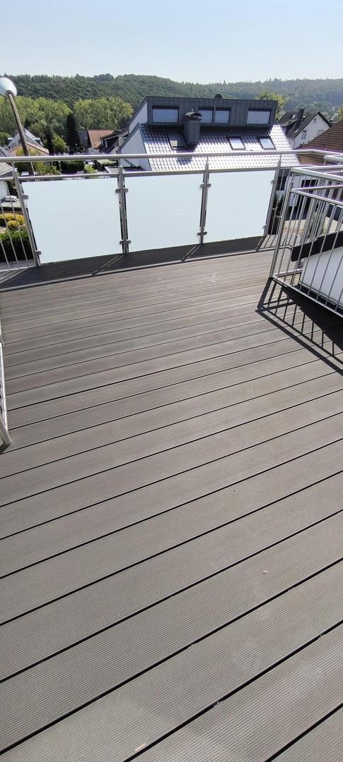 Viel Platz auf Dachterrasse