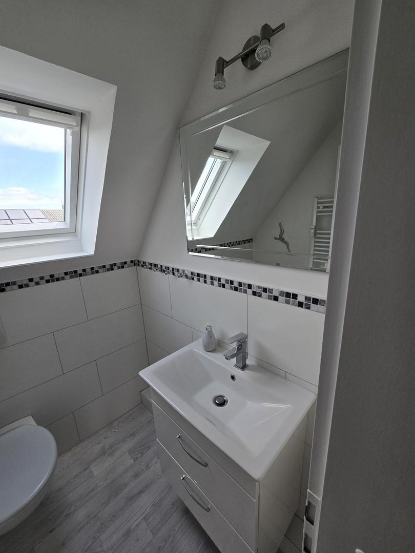 WC oben Waschbecken