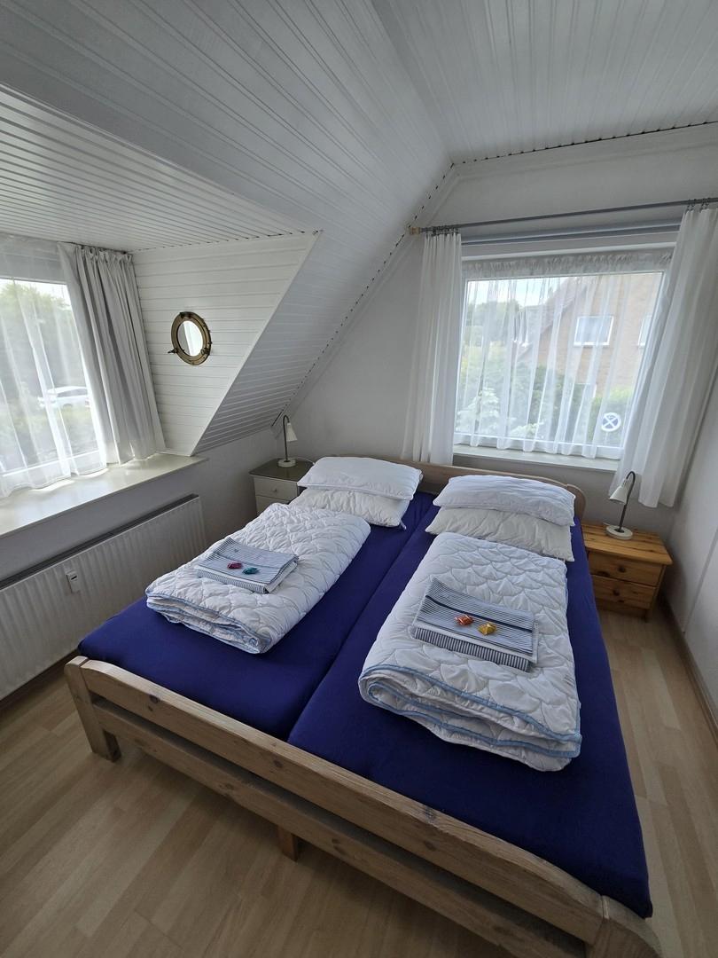 gr. Zimmer Betten