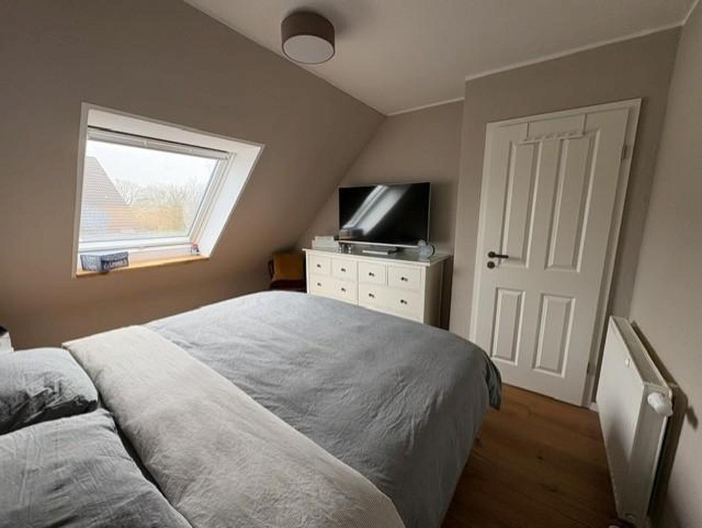 Schlafzimmer 2