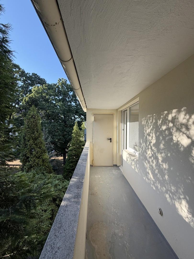 Sonnenbalkon + Abstellkammer