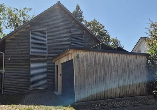 Aussen Eingang Carport