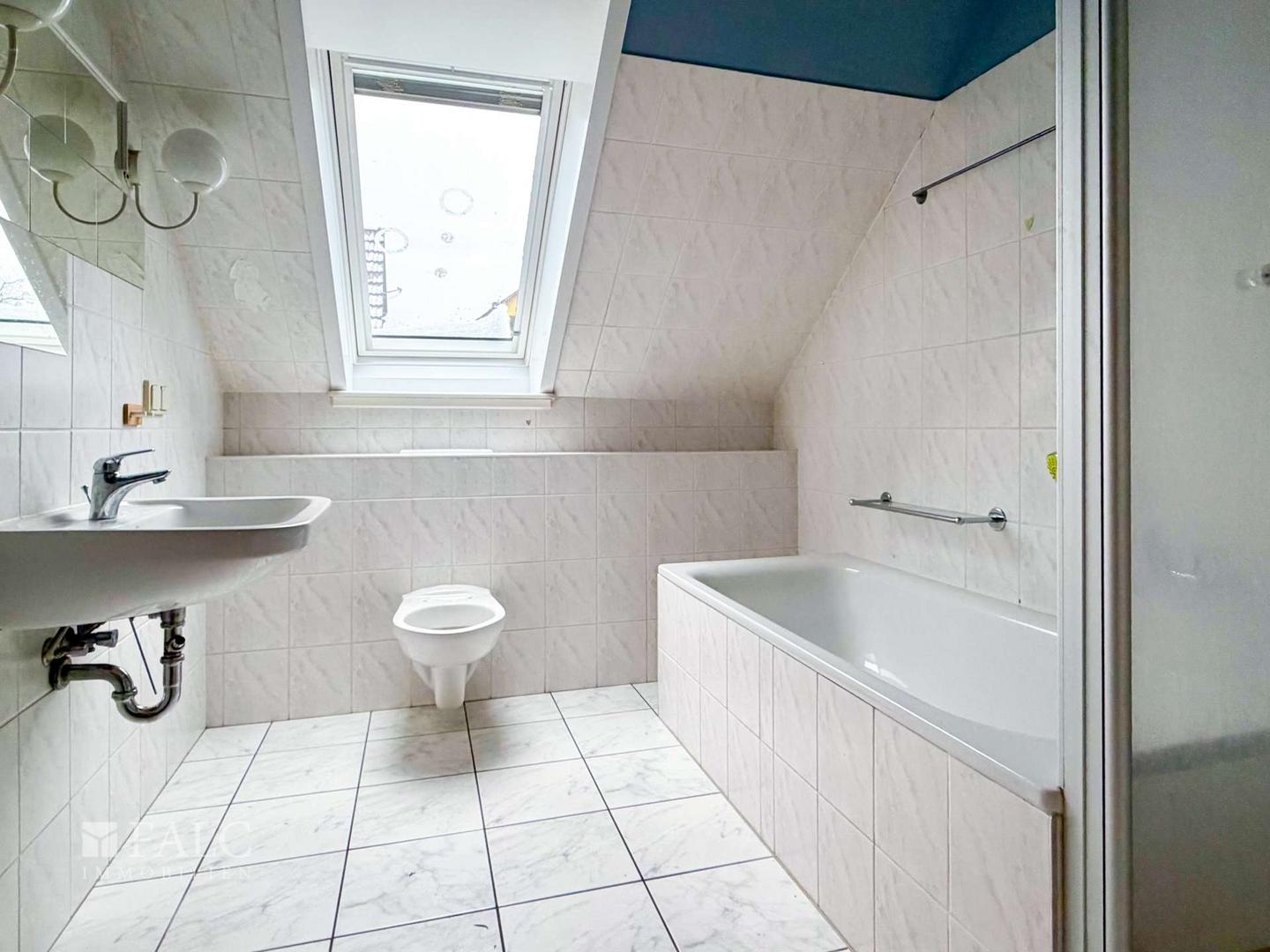 Badezimmer DG