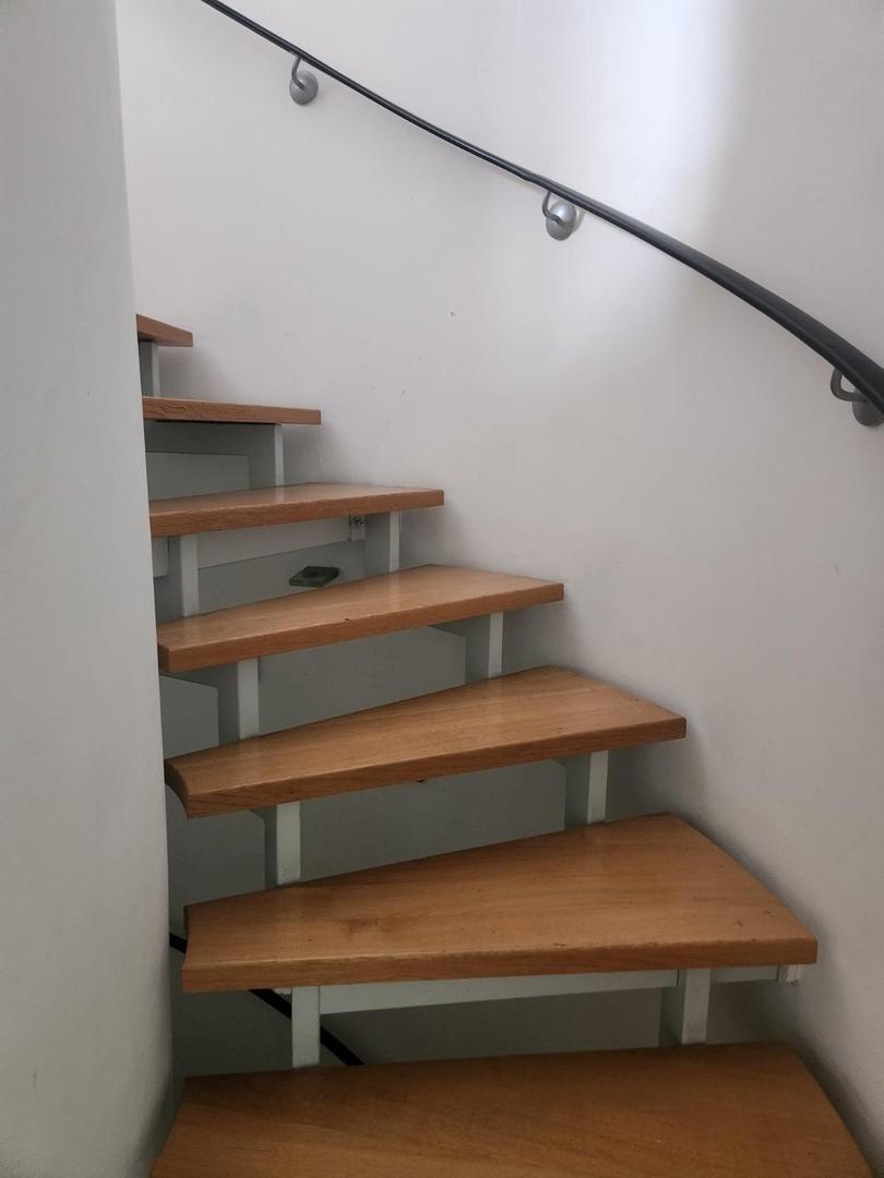 Treppe OG zum Dachgeschoß
