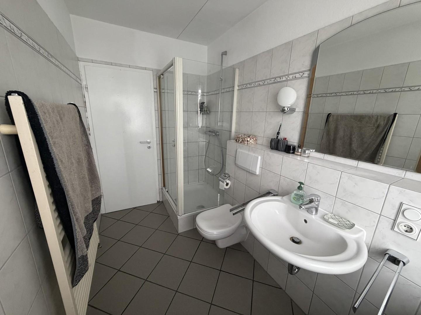 Badezimmer EG