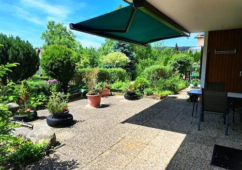 UG Terrasse mit Sitzbereich