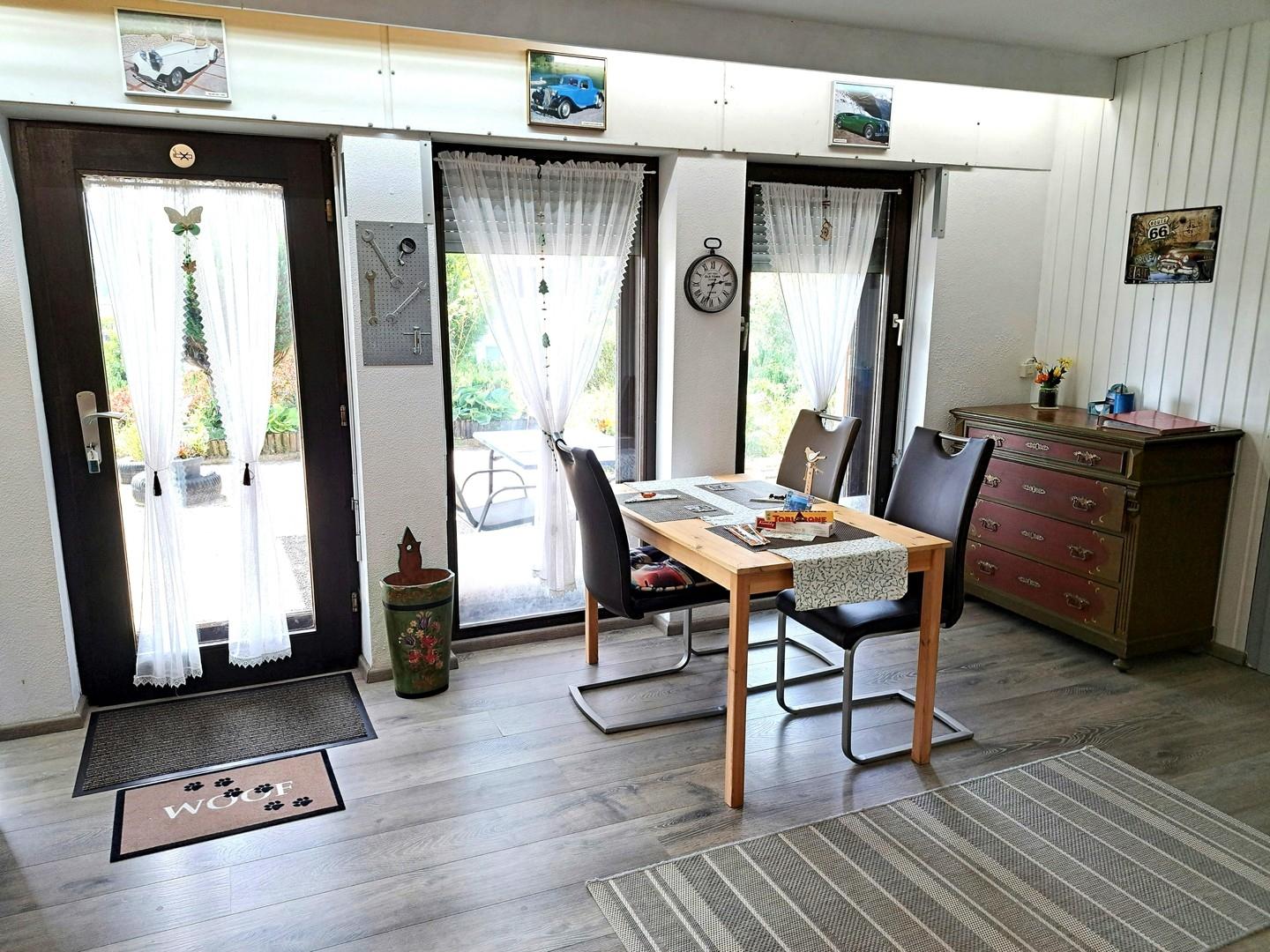 UG Wohnung Essecke