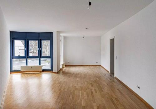Esszimmer / Abendlicht
