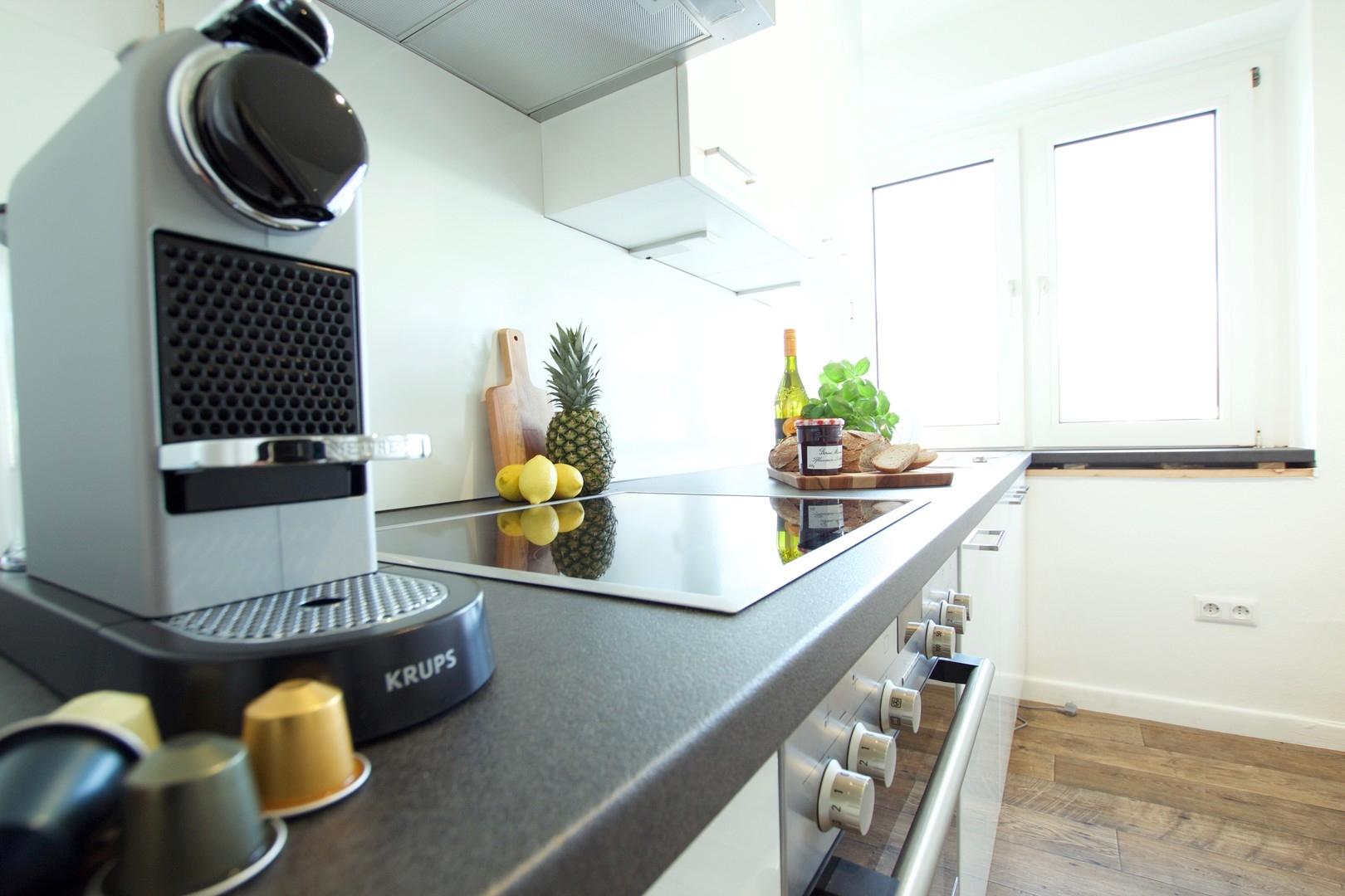 Küche 2 / Kitchen 2