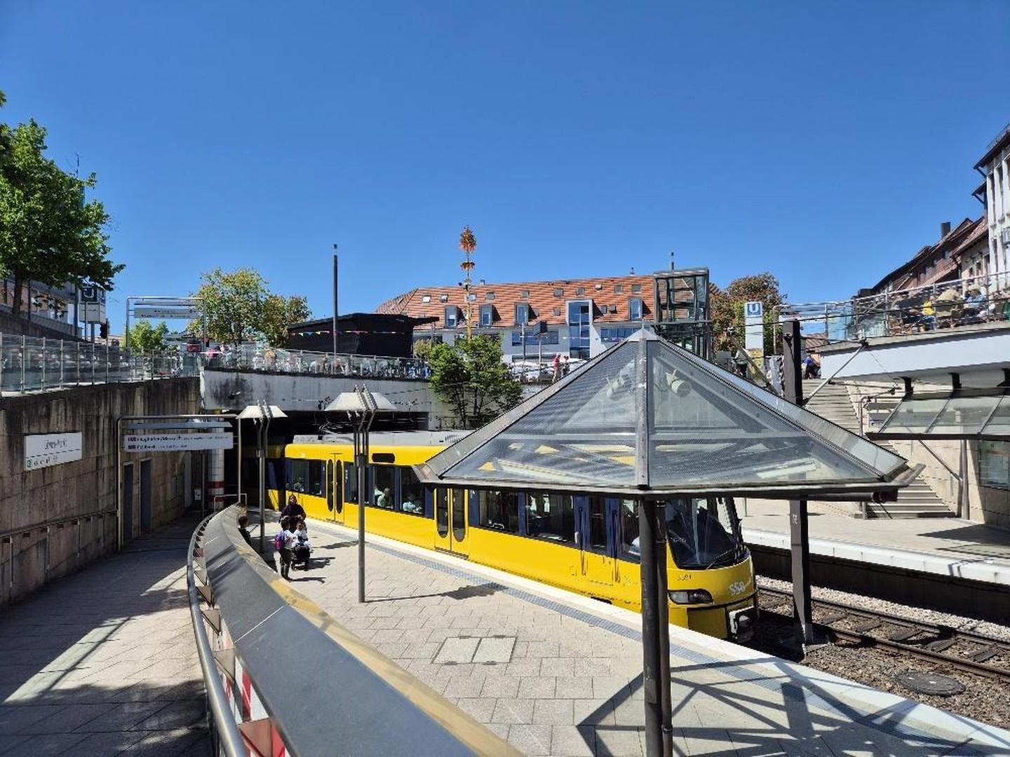 U6 Löwenmarkt