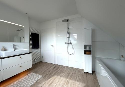 Badezimmer OG