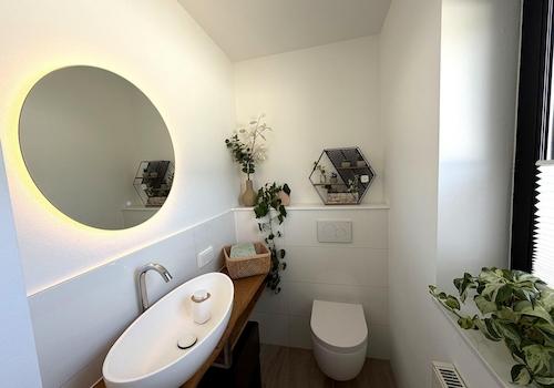 Gäste-WC EG