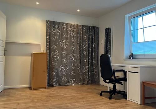 Zimmer Kind 1 Blick 1