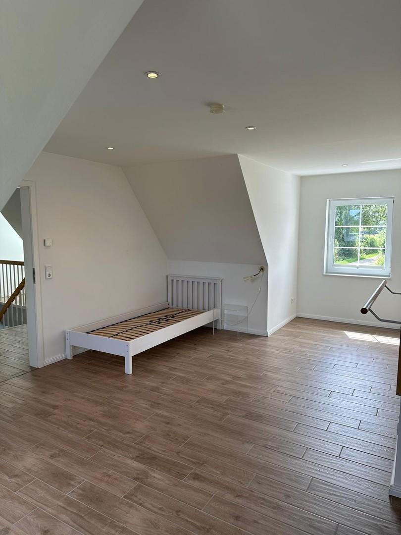 Zimmer Kind 2 Blick 1