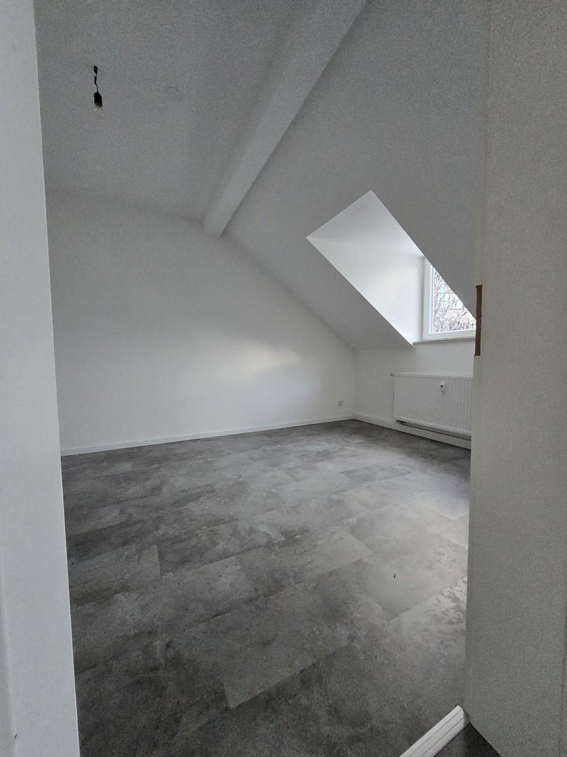 Schlafzimmer Straßenseite