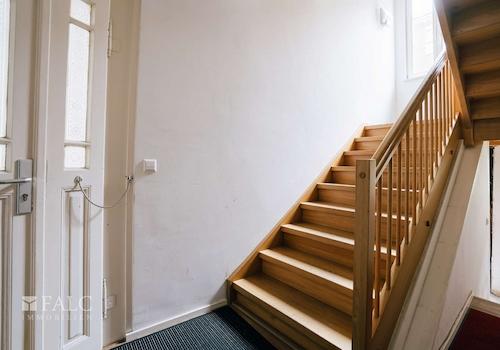 Vorderhaus Treppe