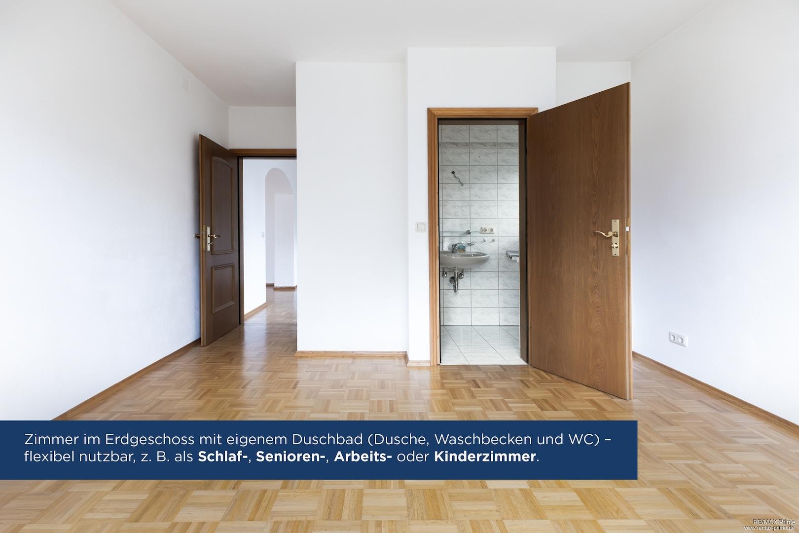 Haupthaus: Erdgeschoss, Zimmer mit Bad.