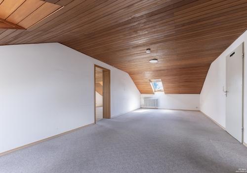 Anbau: wohnung, Dachgeschoss