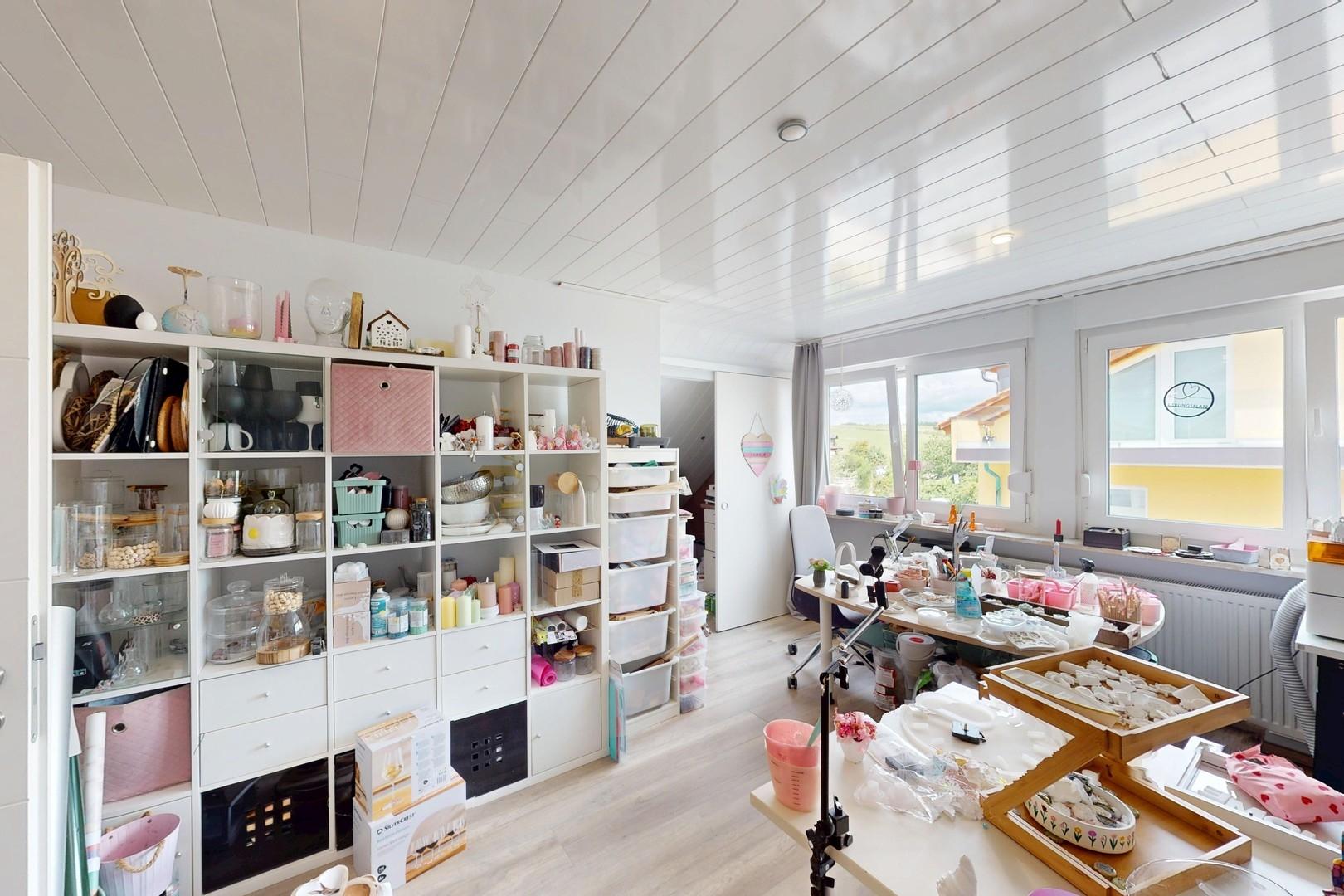 Weiteres Zimmer im DG