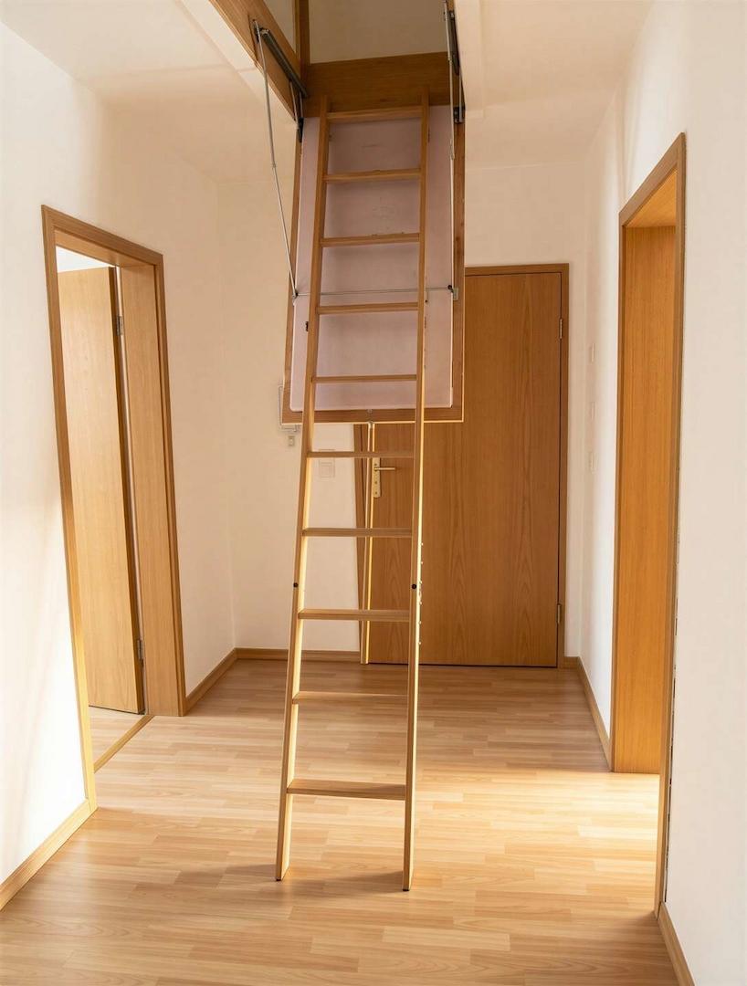 Treppe zum Speicher