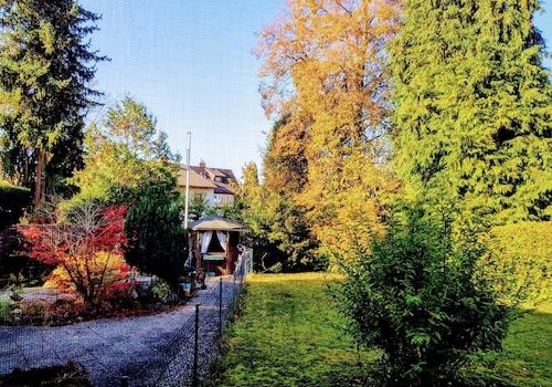 Idyllischer Innenhof
