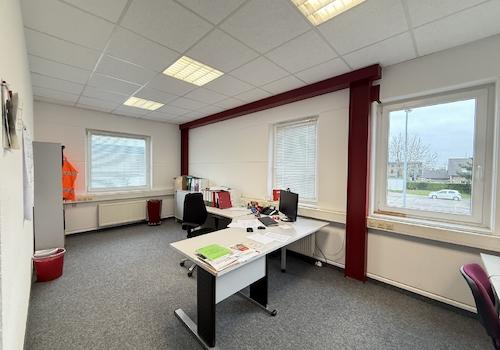 Büro (1. OG Links)