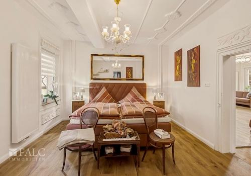 Schlafzimmer 1.OG