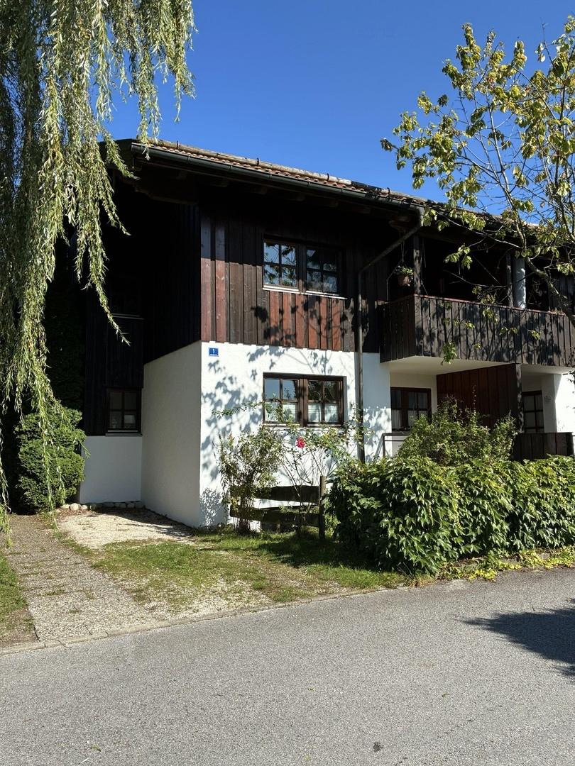 Westseite Wohnung Außenansicht