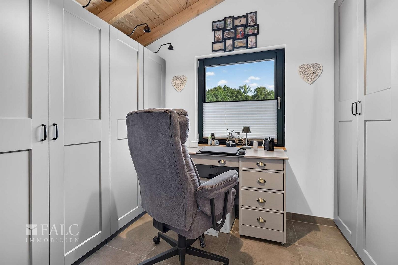 Arbeitszimmer
