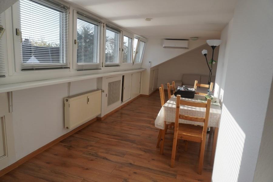 Wohnzimmer 3
